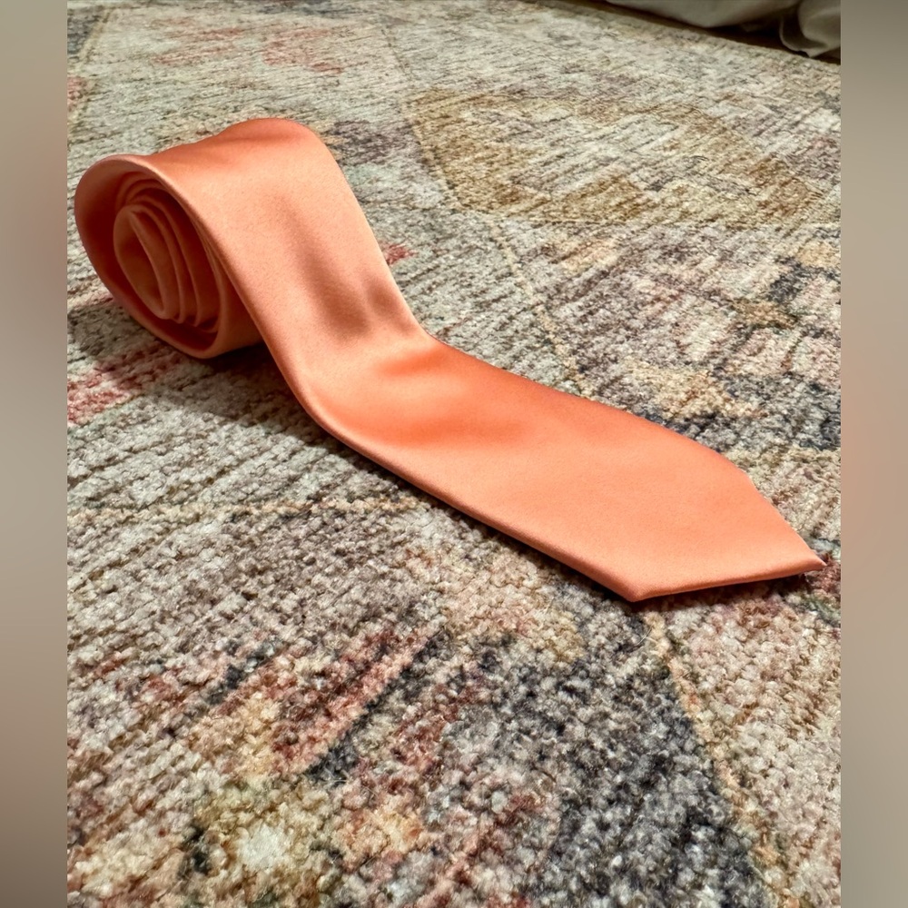 Men’s Peach KissTies